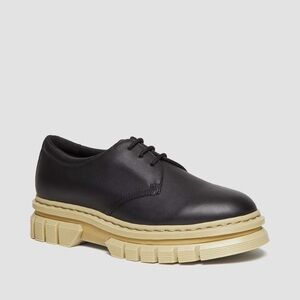 Dr. Martens Rikard Contrast Sole Leather Platform Shoes